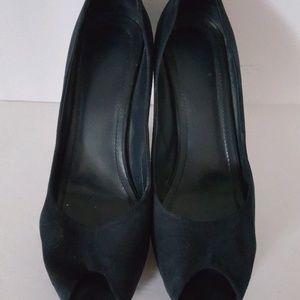 YSL Peep Toe Pump